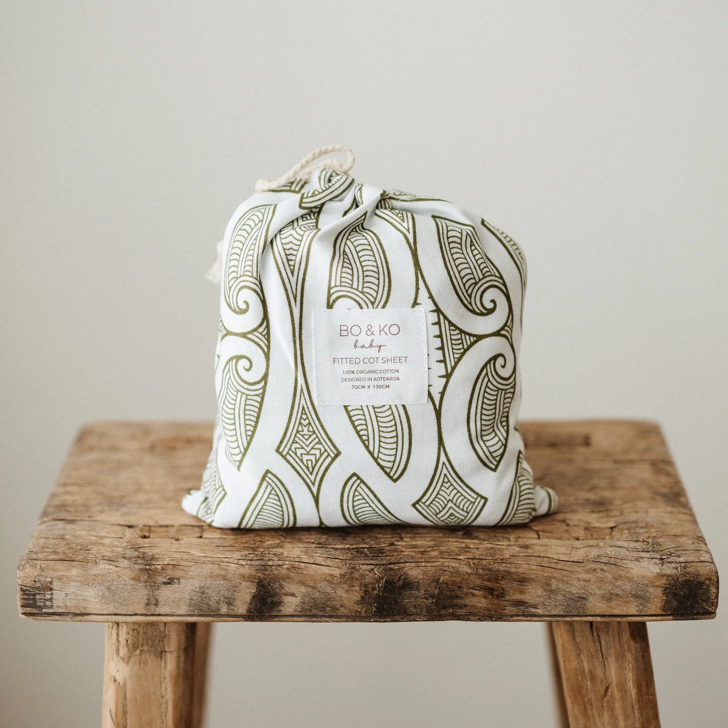 Te Pātiki Fitted Cot Sheets