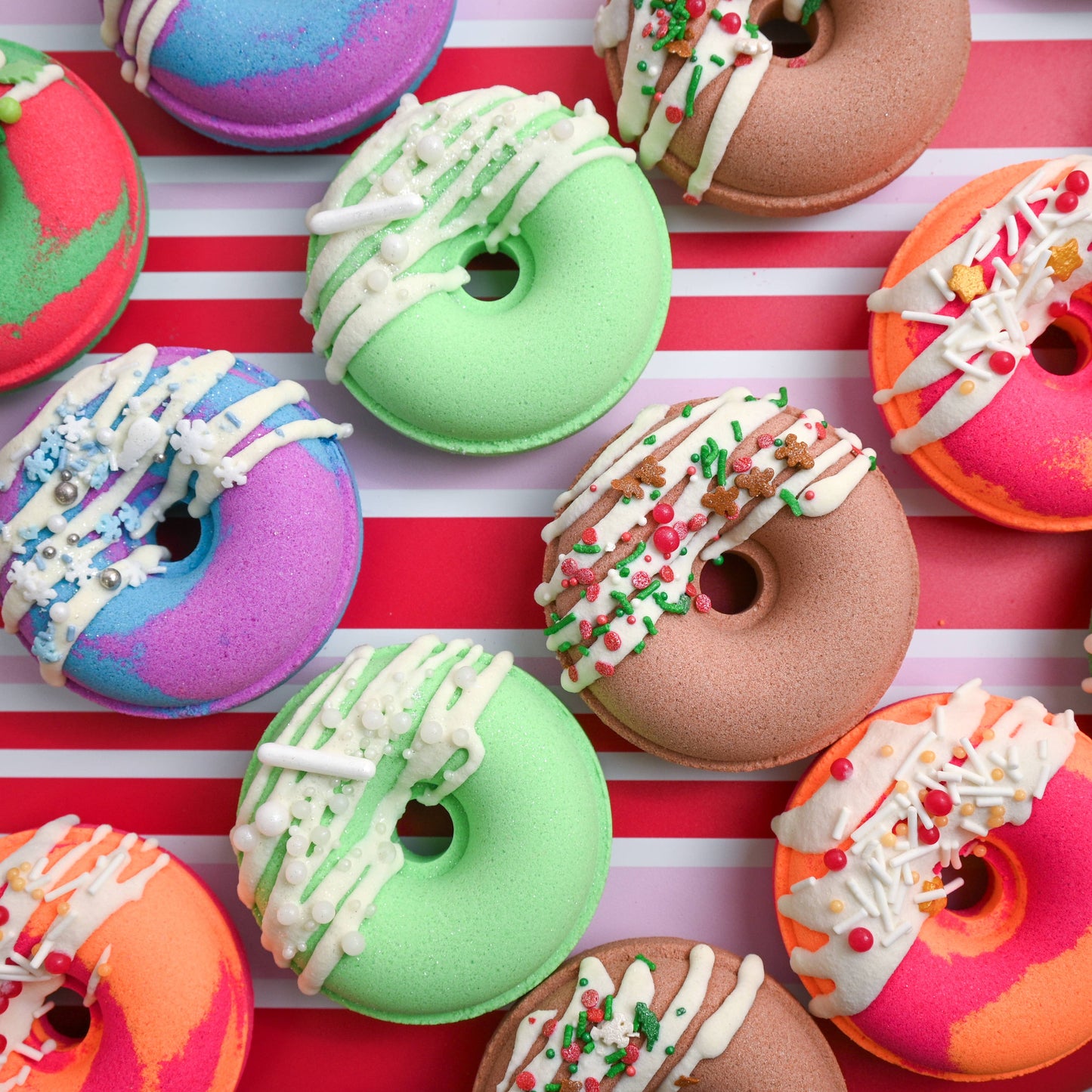 Holly Berry Donut Bath Bomb
