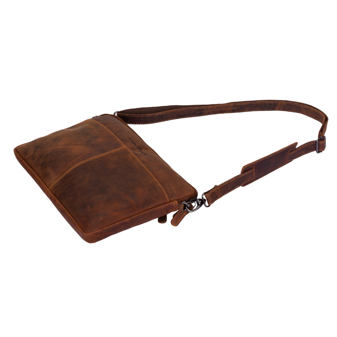 Leather Laptop Sleeve - MacBook Pro/Air 13 / 15 / 16 inch sleeve with Strap - Montreal Sandal