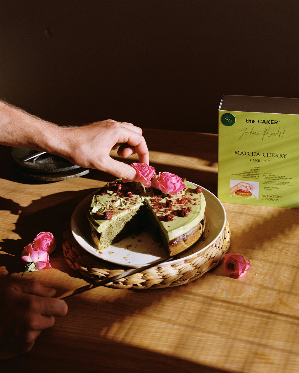 THE CAKER-Cake Kit