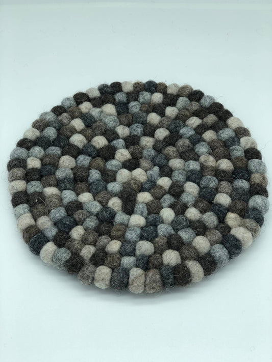 Handmade Natural Grey Pebble Trivets from Nepal 20 cm