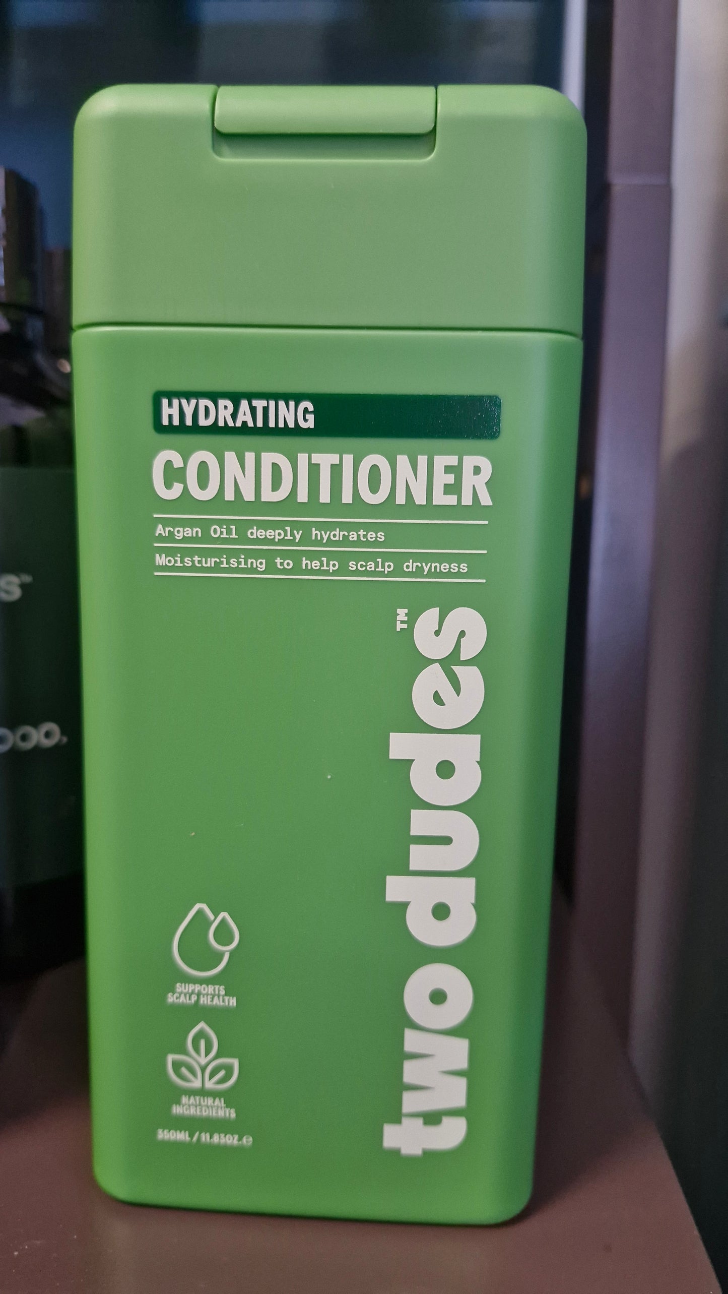 Two Dudes - Conditioner