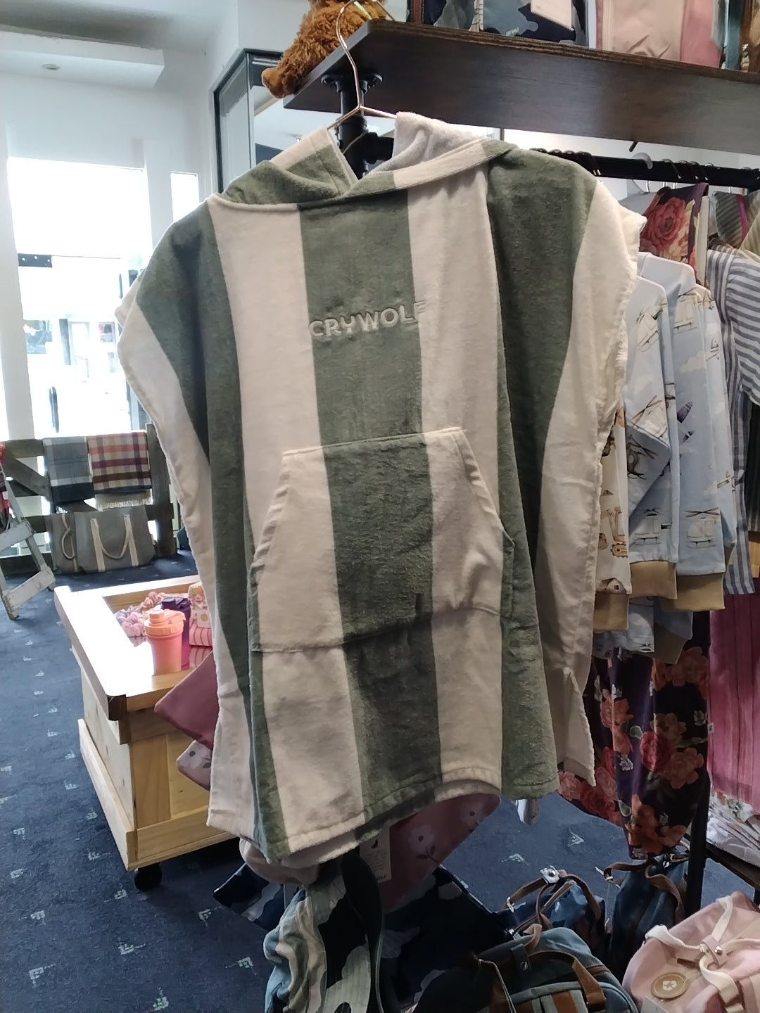 Crywolf Hooded Towel